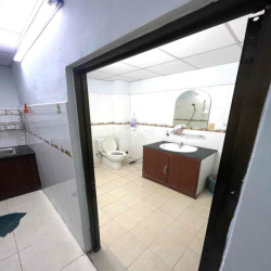 Cho thuê nhà đường họ lê 4x20m 1 lầu 3pn 2wc 11tr