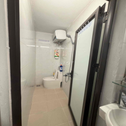 chính chủ cho thuê nhà tại ngõ 32 đường bưởi, 18m2 có thêm 8m2 gác xep