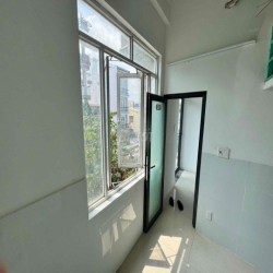 Khai Trương Phòng Mới 100% Gác Thoáng Có Nội Thất Gần KCX Tân Thuận Q7