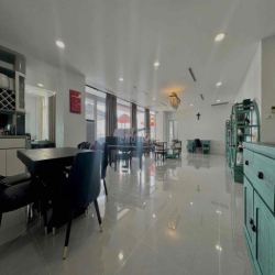 🌈PENTHOUSE 2PN RỘNG 300m2 NỘI THẤT CAO CẤP-NÂNG TẦM CUỘC SỐNG🌈