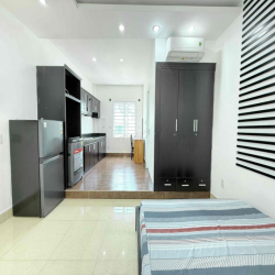 Cho Thuê Phòng FULL NT Máy Giặt Riêng _Cửa Sổ_Gần Ga Tàu SG Quận 3