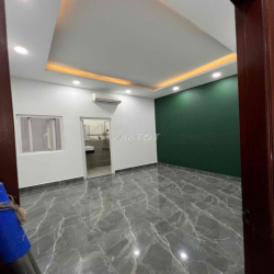 Phòng mới 100% gần Đại Học Công Thương - Tân Phú