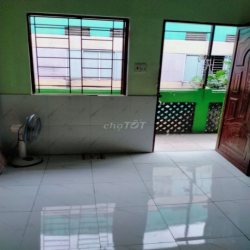 Phòng trọ có gác chợ Hiệp Thành, giờ giấc tự do