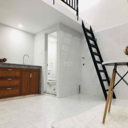 CHDV Cao Cấp ngay Aeon Mall Tân Phú - Có gác, có thang máy, đầy đủ nt