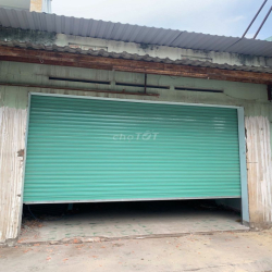 Cho thuê nhà Mặt tiền Lê Văn KHương tổng 310m2 có nhà cấp 4 