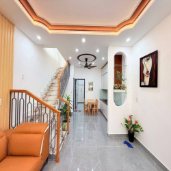 Bán gấp nhà Vũng Tàu