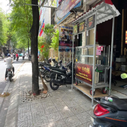 SANG LẠI QUÁN MÌ ĐÀI LOAN – FULL ĐỒ VÀO BÁN NGAY