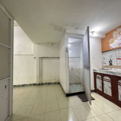 Cho Thuê Nhà Mặt Tiền 4 x 10m có Gác Lửng Giá 3 Triệu MT Tân Xuân 6 HM