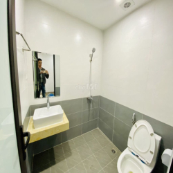 Phòng 1 ngủ đẹp thoáng full đồ mặt phố Nguyễn Văn Tuyết