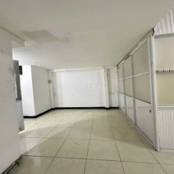 Cho Thuê Nhà Mặt Tiền 4 x 10m có Gác Lửng Giá 3 Triệu MT Tân Xuân 6 HM