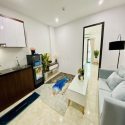 Phòng 1 ngủ đẹp thoáng full đồ mặt phố Nguyễn Văn Tuyết