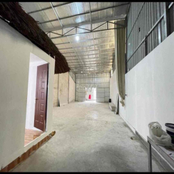 KHO XƯỞNG 200m NGAY ĐƯỜNG HIỆP BÌNH QL 13 TRẦN CAO CÁCH NHIỆT