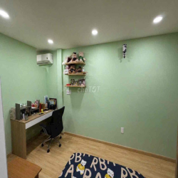 cho thuê nhà nguyen căn full nội thất gần nga tư ga giá 5tr