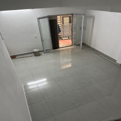 Cho thuê nhà mới xây chưa ở 