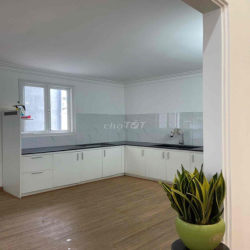 Bán nhà hẻm ôtô , sổ riêng , 65 m2 Đà Lạt - LĐ