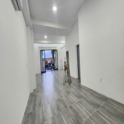 Cho thuê tầng trệt đường 41 Văn phòng KDT VẠn Phúc city 7x20m giá 22tr