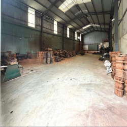 CHO THUÊ 300m2 KHO, NHÀ XƯỞNG P.TÂN HÒA, ĐƯỜNG XE TẢI GẦN QL1A