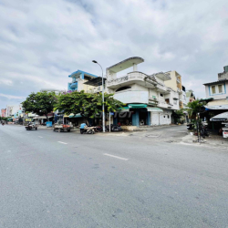 Cho thuê nguyên căn góc 2 mặt tiền 152 Lê Thúc Hoạch, Tân Phú