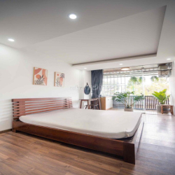 CHO THUÊ CĂN STUDIO BAN CÔNG TÁCH BẾP VIEW MẶT TIỀN BỜ KÈ FULL NT