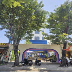 Tòa nhà Xuân Thủy, Thảo Điền, Q2 (10x30m) Giá thuê: 400tr/th