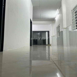 NHÀ BÁN  HẺM BÌNH THỚI - DT 3.5x15m