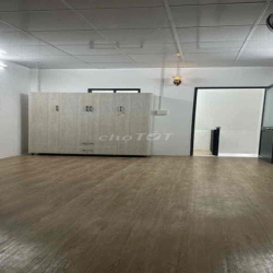 NHÀ BÁN  HẺM BÌNH THỚI - DT 3.5x15m