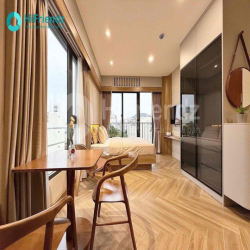 STUDIO LUXURY TONE GỖ FULL NỘI THẤT TRUNG TÂM BÌNH THẠNH