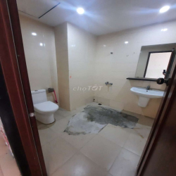 Tôi chính chủ cho thuê CC Startower 3PN giá 10 triệu