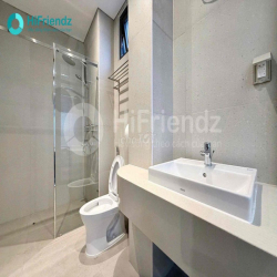 STUDIO LUXURY TONE GỖ FULL NỘI THẤT TRUNG TÂM BÌNH THẠNH