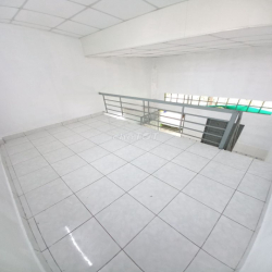 CC cho thuê nhà trọ gác xép gần công viên Thạch lộc 37