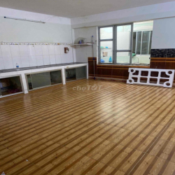 Cho thuê nhà trệt lửng lầu 5phòng 2máy lạnh KDC 586 Cái Răng