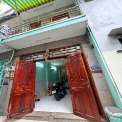 cho thuê nhà nguyên căn 5 người ở giá 6tr5