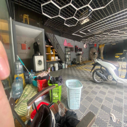 sang nhượng garage làm về detailing và dán