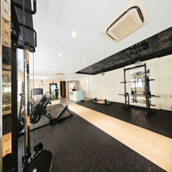 Cho thuê văn phòng Lê Trọng Tấn 270m2 50tr lô góc mặt tiền 13m