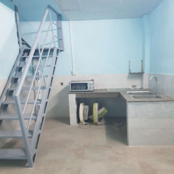 CHO THUÊ NHÀ NGUYÊN CĂN HẺM XE HƠI DT 5×30. RỘNG RÃI, SẠCH ĐẸP