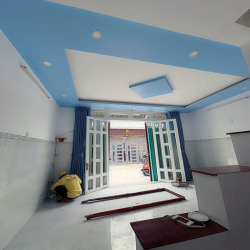 Nhà mới ở ngay, hẻm xe hơi