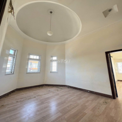 VỊ TRÍ ĐẸP ĐÔNG ĐÚC THẢO ĐIỀN CHO CÁC NGÀNH NGHỀ VILLA SÂN VƯỜN 8PN