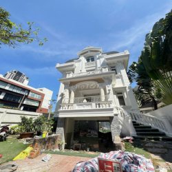 VỊ TRÍ ĐẸP ĐÔNG ĐÚC THẢO ĐIỀN CHO CÁC NGÀNH NGHỀ VILLA SÂN VƯỜN 8PN