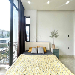cho thuê STUDIO BAN CÔNG - 35m2 gần Toà Nhà Viettel