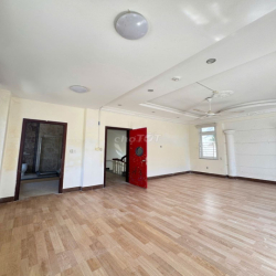 VỊ TRÍ ĐẸP ĐÔNG ĐÚC THẢO ĐIỀN CHO CÁC NGÀNH NGHỀ VILLA SÂN VƯỜN 8PN