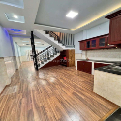 CHO THUÊ NHÀ Đ/C 50/39 LÊ TRỌNG TẤN - 4X17 - 1 LẦU -3PN-2WC_ GIÁ RẺ 