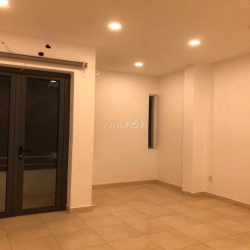 Cho Thuê Nhà 3 Lầu Mặt Tiền Đường 16M  Tân Quy Đông P.Tân Phong Quận7