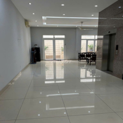 Cho Thuê Mặt Bằng Tầng Trệt 150m2 KDC HimLam P.Tân Hưng Quận 7