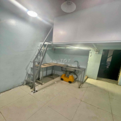 Chính chủ cho thuê cửa hàng