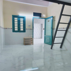 Phòng Trọ APD giá 2.3tr có Gác, gần DH Nguyễn Tất Thành