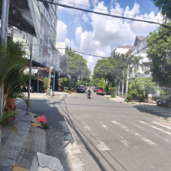 cho thuê nhà mới tinh ngay Aeon bình Tân 4*20m ba lầu có máy lạnh 