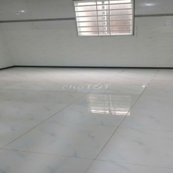 Nhà nguyên căn KP Ông Trịnh, phường Tân Phước, cách Ql 51 chỉ 200m.