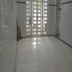 Nhà nguyên căn KP Ông Trịnh, phường Tân Phước, cách Ql 51 chỉ 200m.