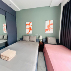 Tìm nhà cho thuê làm homestay ( 4-5-6 PN ưu tiên WC riêng từng phòng )