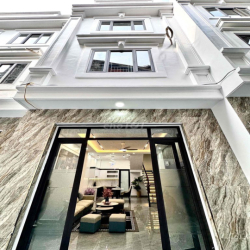 Nhà gần Lạch Tray – full nội thất – giá hơn 3 tỷ cực hiếm